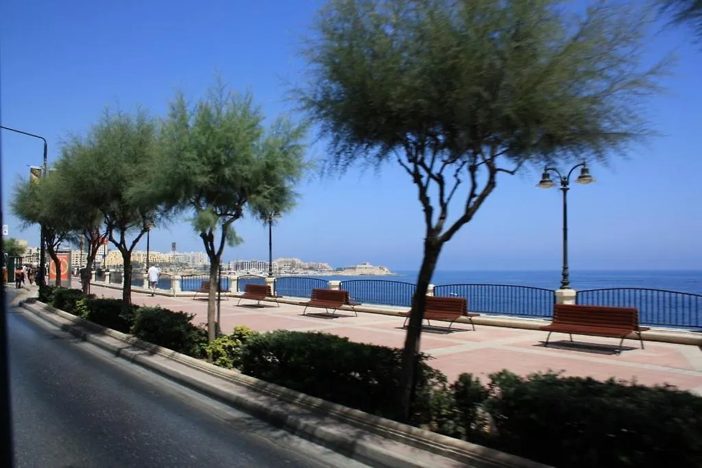 Picturesque Sliema Pad Steps From The Seafront Apartment