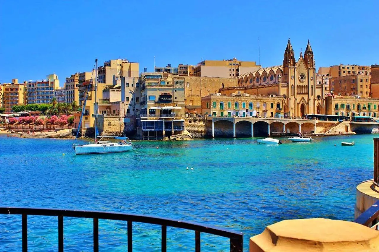 Picturesque Sliema Pad Steps From The Seafront Apartment